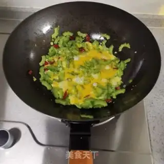 Make Scrambled eggs step 5