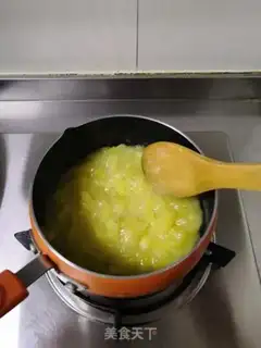 Make Pineapple pie step 0