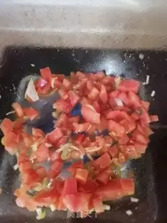 Make Tomato egg noodles step 2