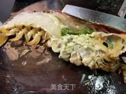 Make Garlic cheese lobster step 5