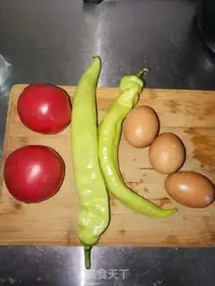 Make Tomato egg sprouts step 0