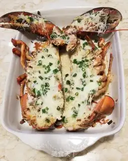 Make Garlic cheese lobster step 22
