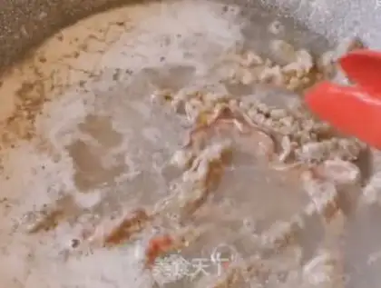 Make Sour soup, fat cow step 1
