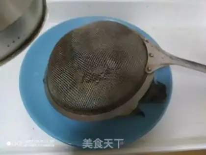 Make Homemade iced tea step 2