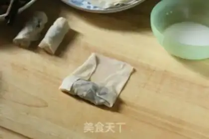 Make Three Spring Rolls step 10