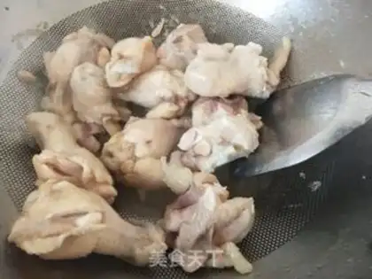 Make Chicken wings and potatoes step 4