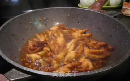 Make Quillin sauce phoenix claws step 6