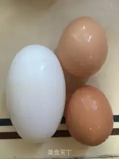 Make Onion fried eggs step 1
