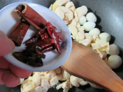 Make A thousand knots of quail eggs step 2