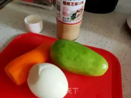 Make Egg and vegetable salad step 0