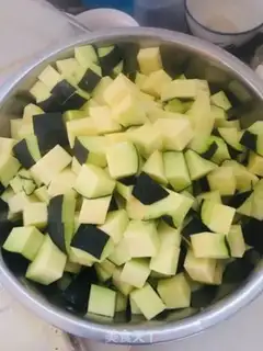 Make Pumpkin willow noodles step 1