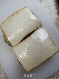 Make Sausage sandwich step 6