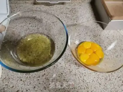 Make Old breakfast cake step 0