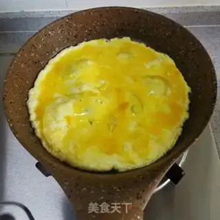 Make Autumn fried eggs step 3