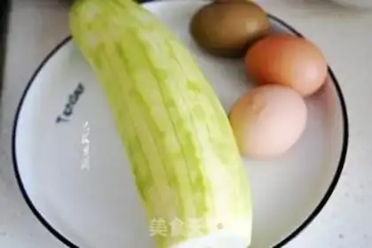 Make Scrambled eggs step 0