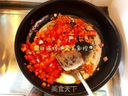 Make Tomato and vegetable noodles step 1