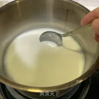 Make Milk bean cake step 4