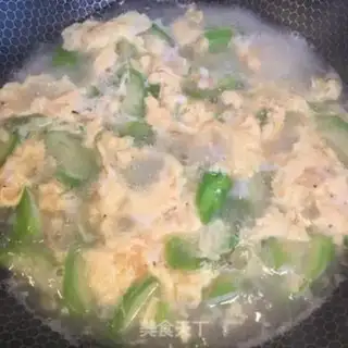 Make Smelt shrimp and egg soup step 3