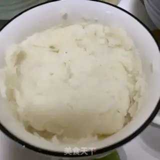 Make A mountain cake step 2