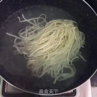 Make Beef sauce noodles step 4