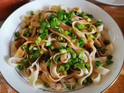 Make Onion noodles step 5