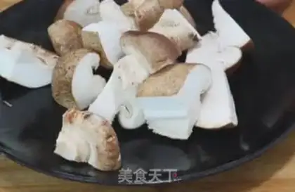 Make A green mushroom step 1