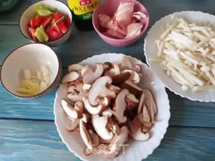 Make Fry mushrooms step 1
