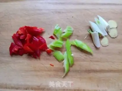 Make Spicy skin shrimp step 1