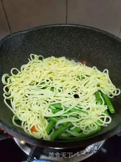 Make Bean-breaded chicken noodle step 5