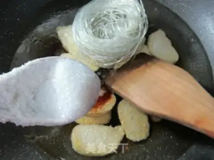 Make Sour chickens make red fries step 8