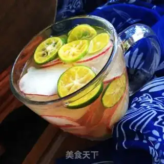 Make Peach and lemon honey water step 9