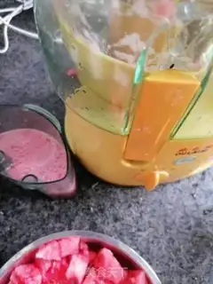 Make Watermelon milk pudding step 1