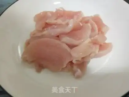 Make Garlic honey fried chicken breasts step 1