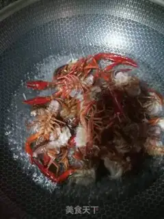 Make Spicy lobster step 2