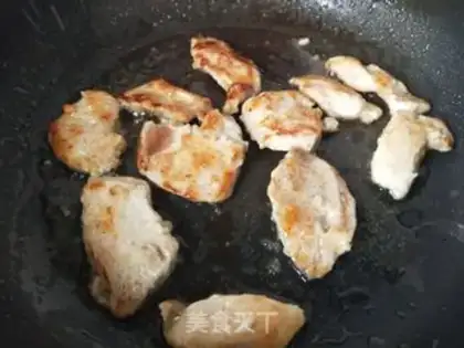 Make Garlic honey fried chicken breasts step 5