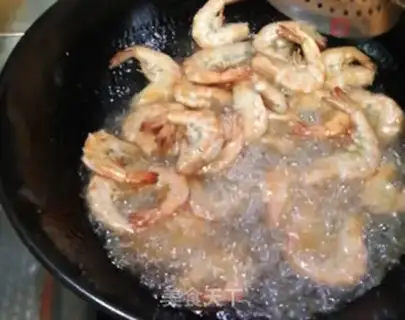 Make Pretzels, prawns step 3