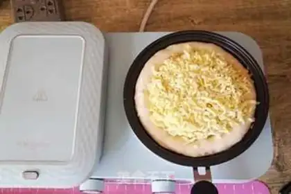 Make The durian pizza step 5