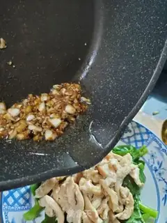 Make Chicken spinach step 10
