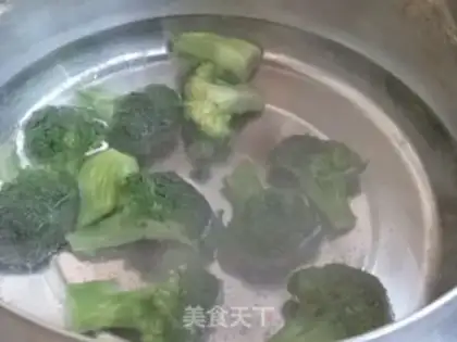 Make Tomato broccoli step 2