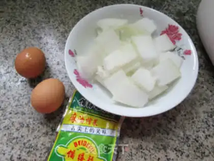 Make ♪ Squeeze the vealed eggs ♪ step 0