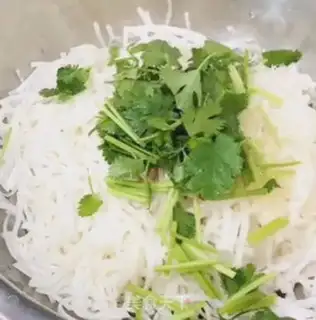 Make An appetizer radish step 1
