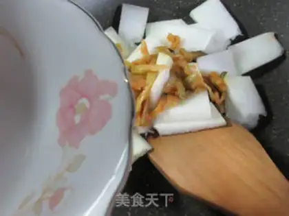 Make ♪ Squeeze the vealed eggs ♪ step 3