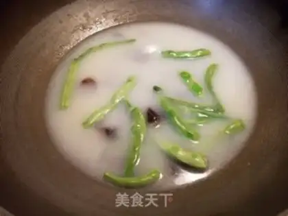 Make Pork bone soup cake step 5