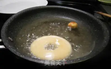 Make The yeast donut step 7