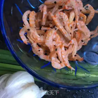 Make Shrimp and cuisine step 1