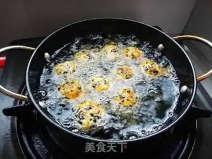 Make Black bean cursing ball step 4