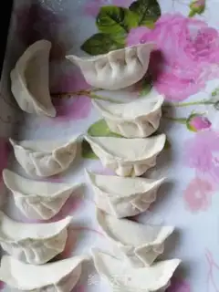Make Eggs and dumplings step 0