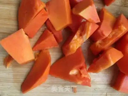 Make A papaya shake step 2