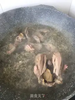 Make A mushroom stew pigeon step 2