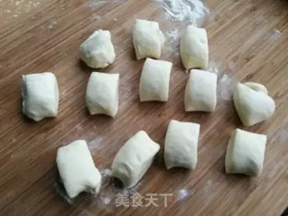 Make The egg buns step 3